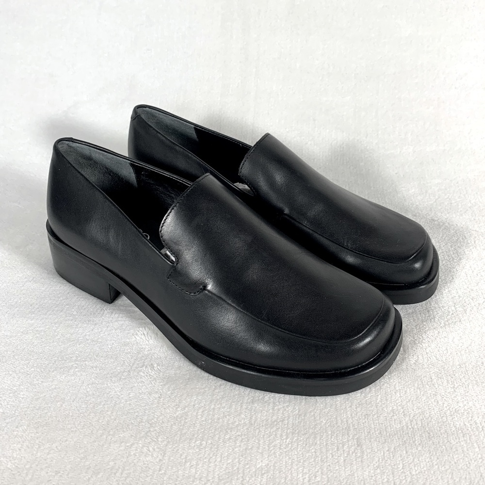 Franco Sarto Women’s Franco Bocca Slip On Loafer Black Size 5.5M (Like new)